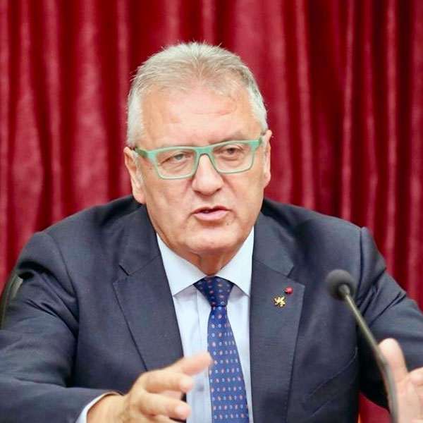 Dr. Walter Orlandi Direttore Sanitario Dr. Walter Orlandi Direttore Sanitario